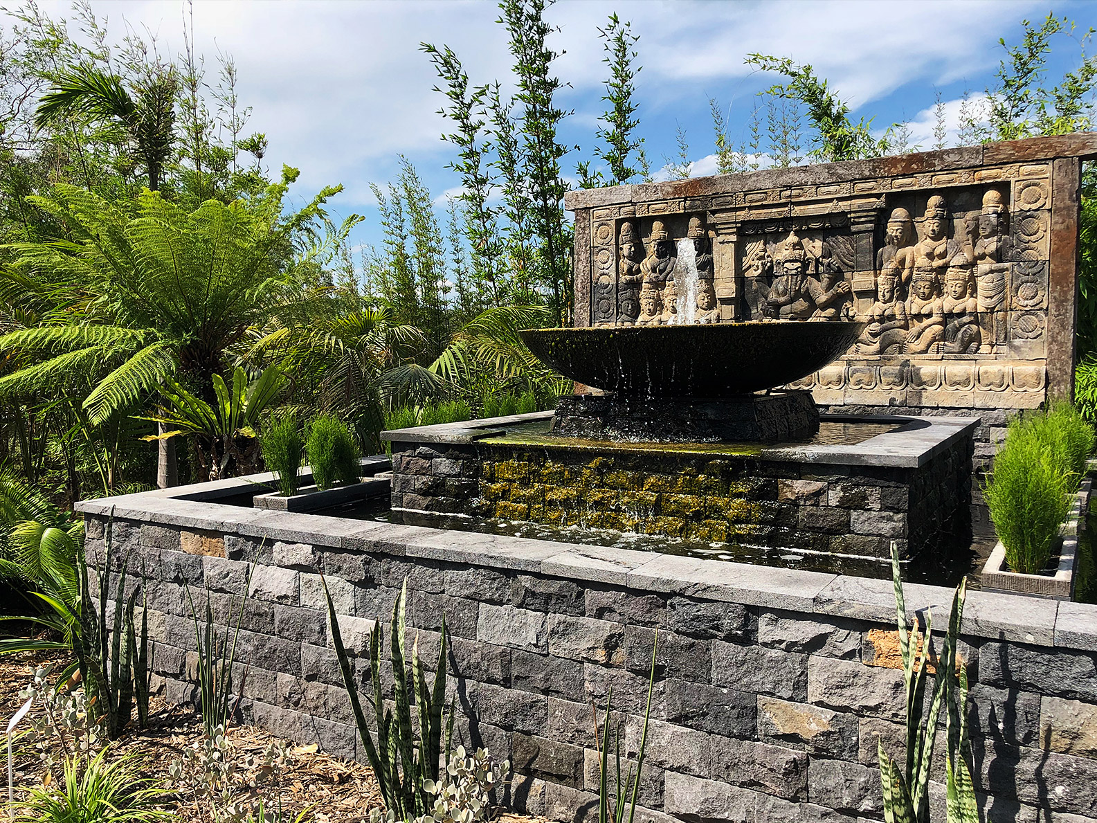 Water Feature by Bamboo South Coast